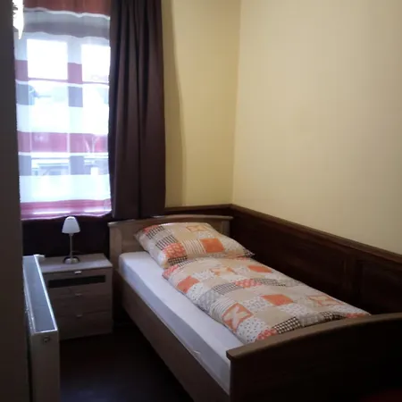 Zum Schwanen Hotell 2*